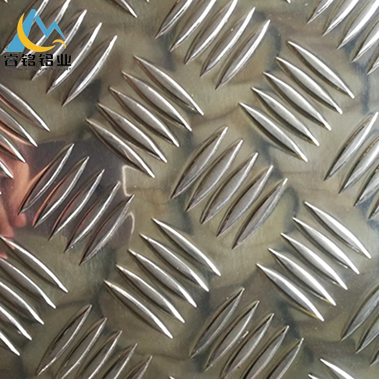 五條筋花紋鋁板